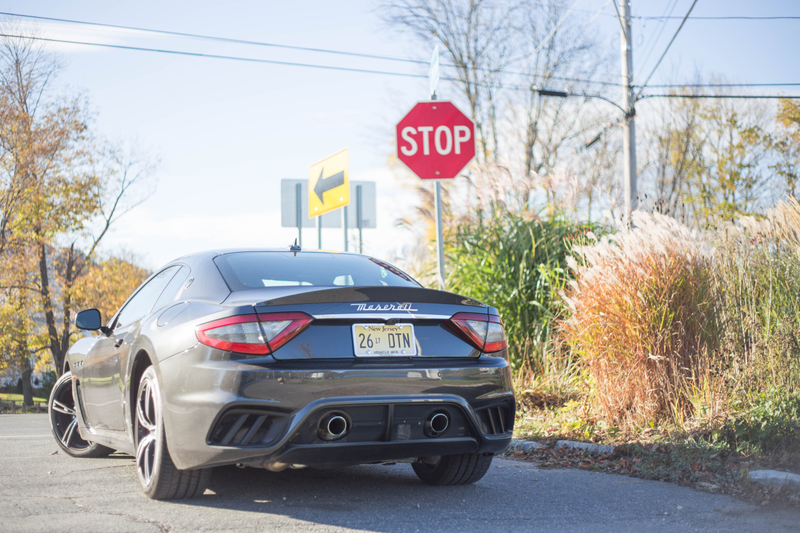 Illustration for article titled The 2018 Maserati GranTurismo MC Is A Magnificent Aural Dinosaur Frozen In TimeĀ
